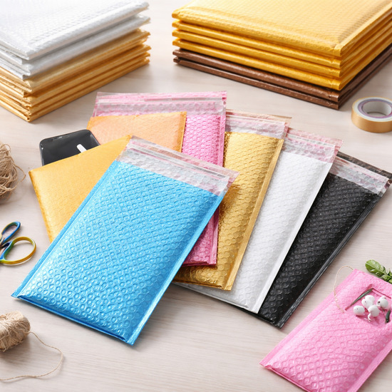 Custom Bubble Mailers